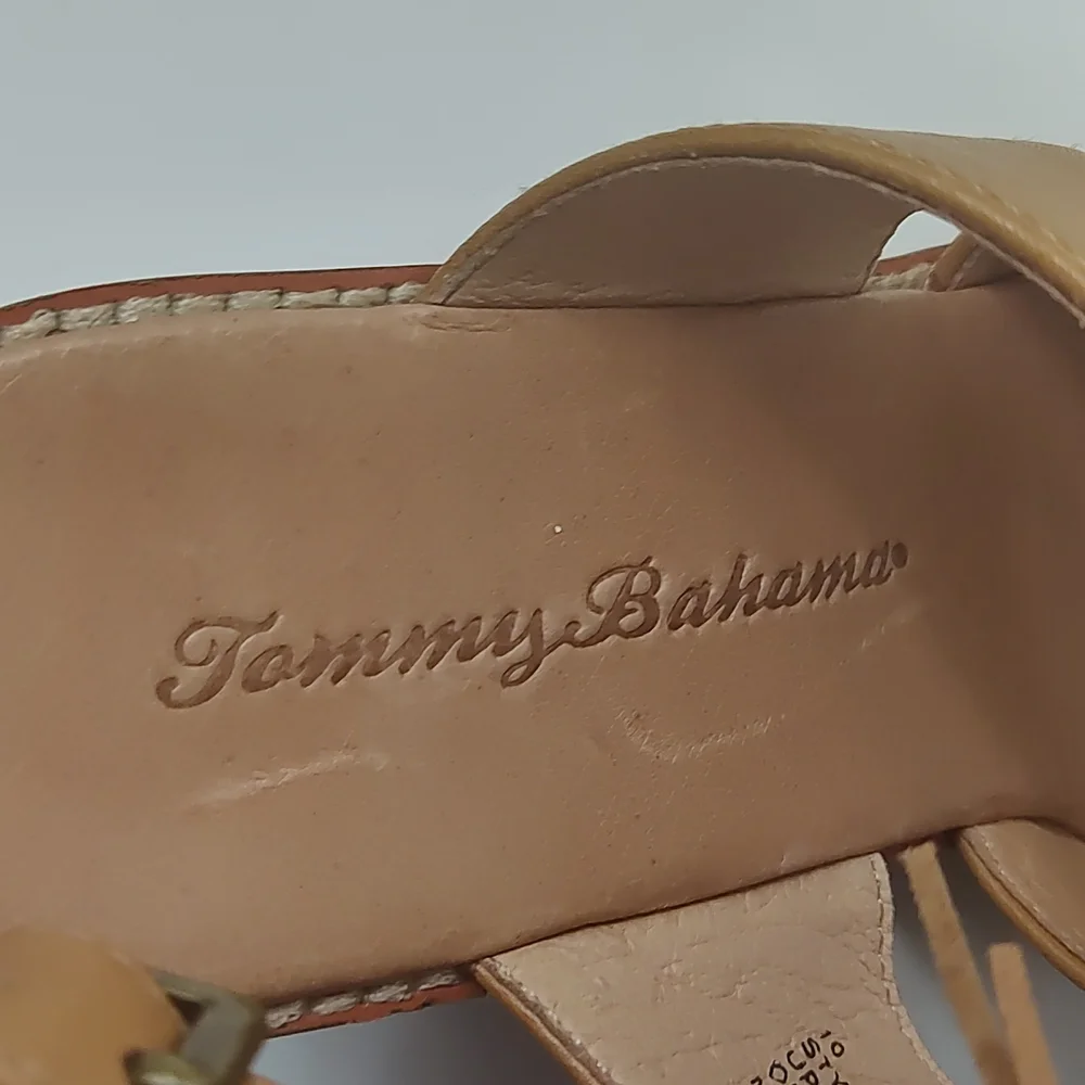 Tommy Bahama Palrinna Wedge Sandals - Picture 3 of 14